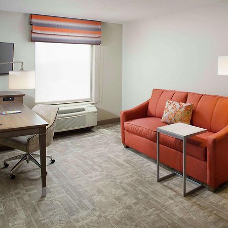 Hampton Inn By Hilton Garden City Long Island Luaran gambar