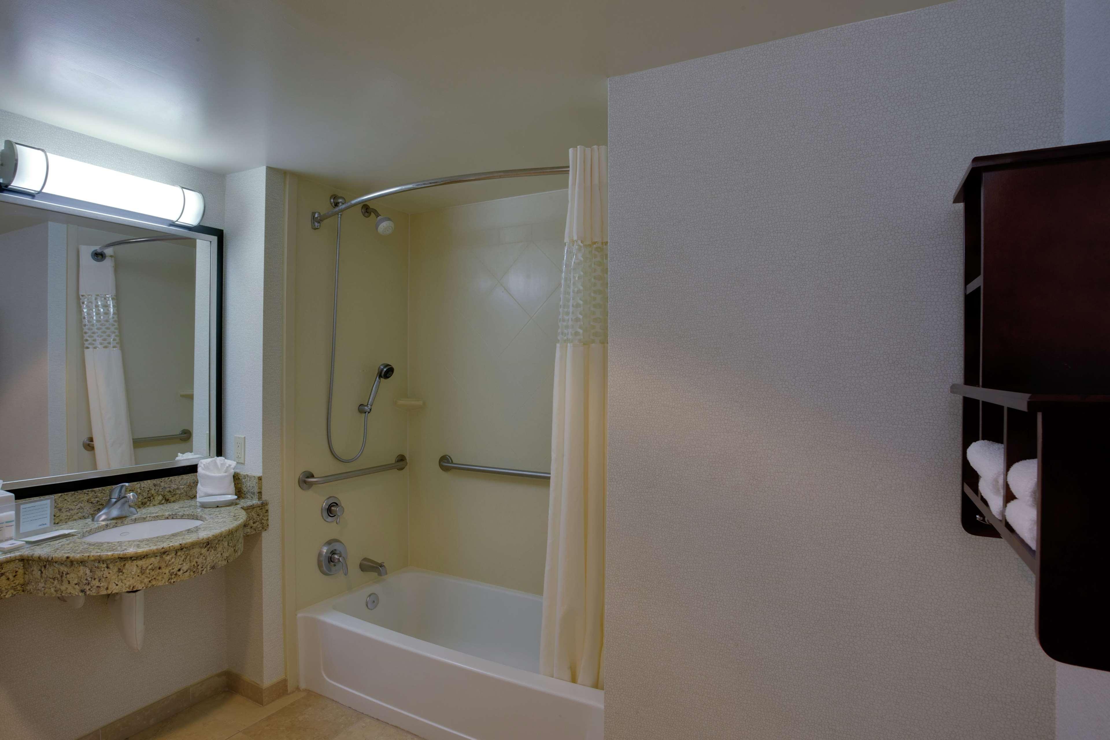 Hampton Inn By Hilton Garden City Long Island Luaran gambar