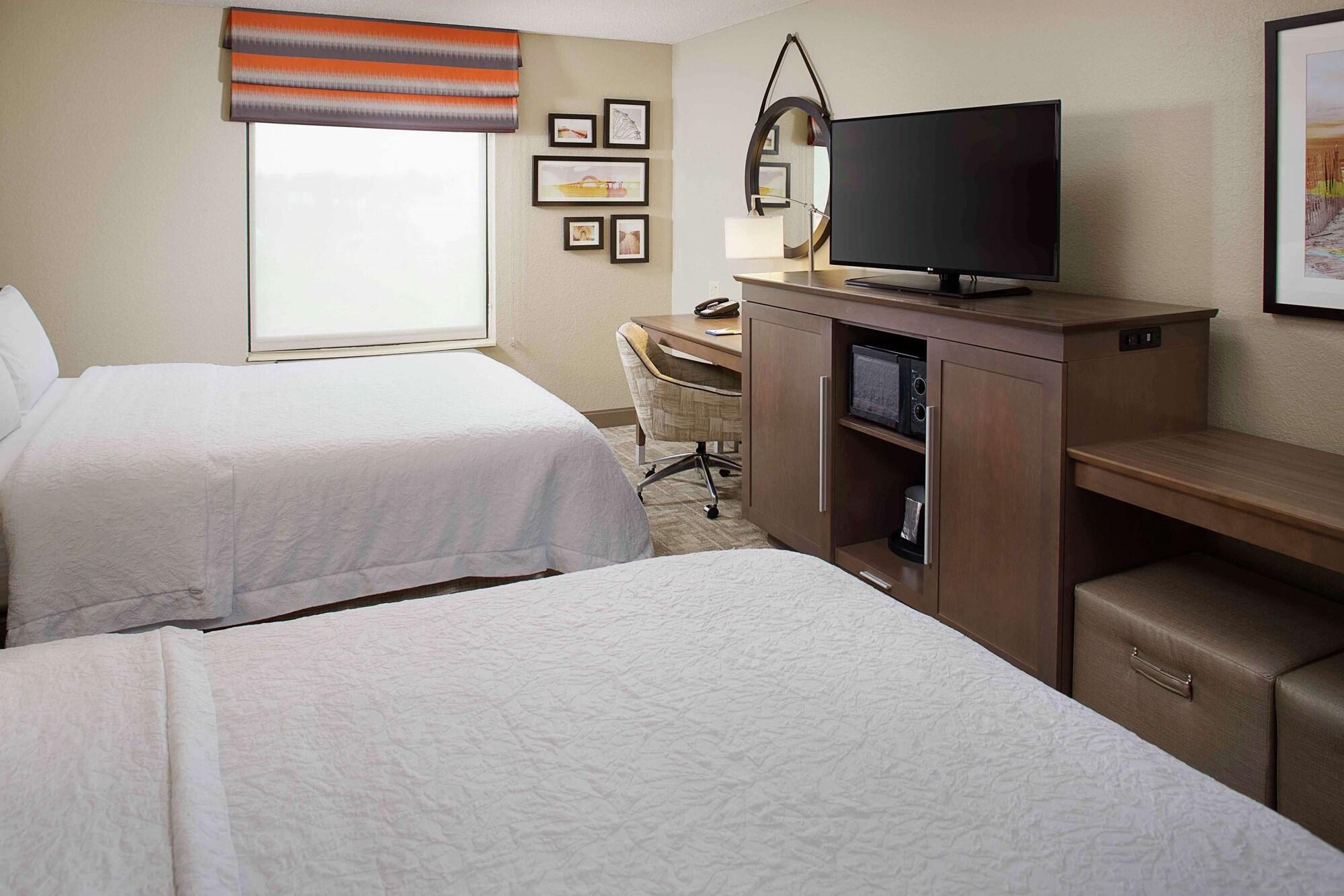 Hampton Inn By Hilton Garden City Long Island Luaran gambar