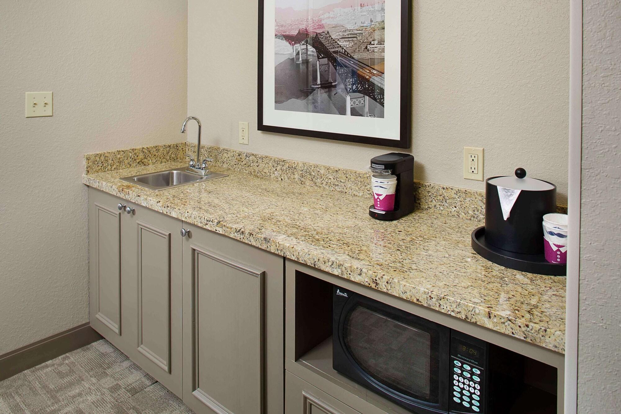 Hampton Inn By Hilton Garden City Long Island Luaran gambar