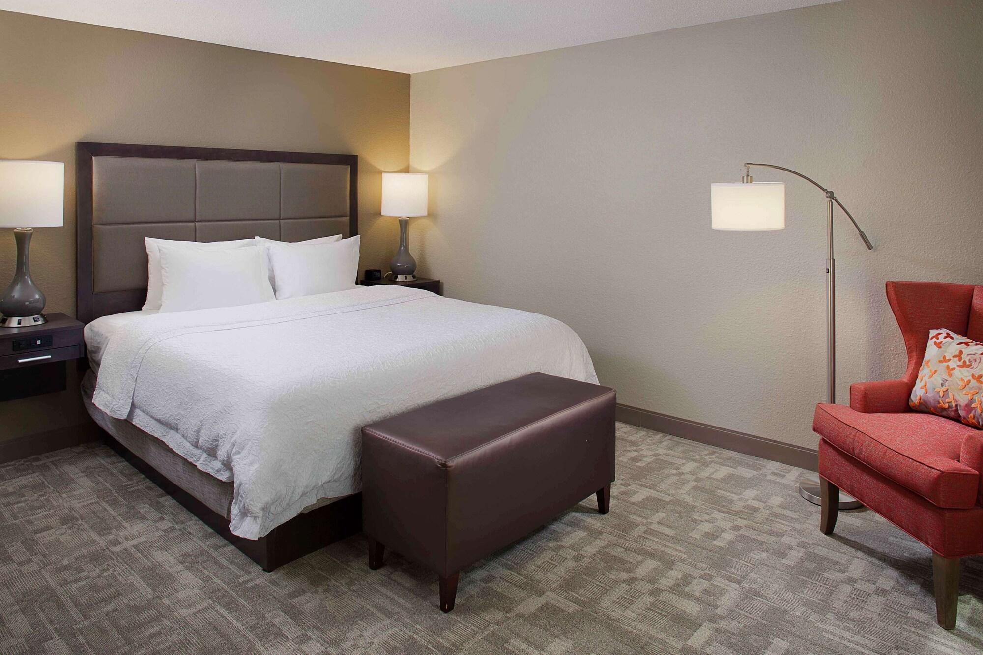 Hampton Inn By Hilton Garden City Long Island Luaran gambar