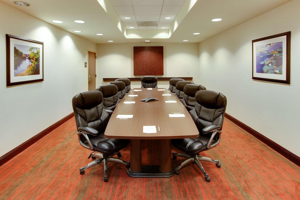 Hampton Inn By Hilton Garden City Long Island Luaran gambar
