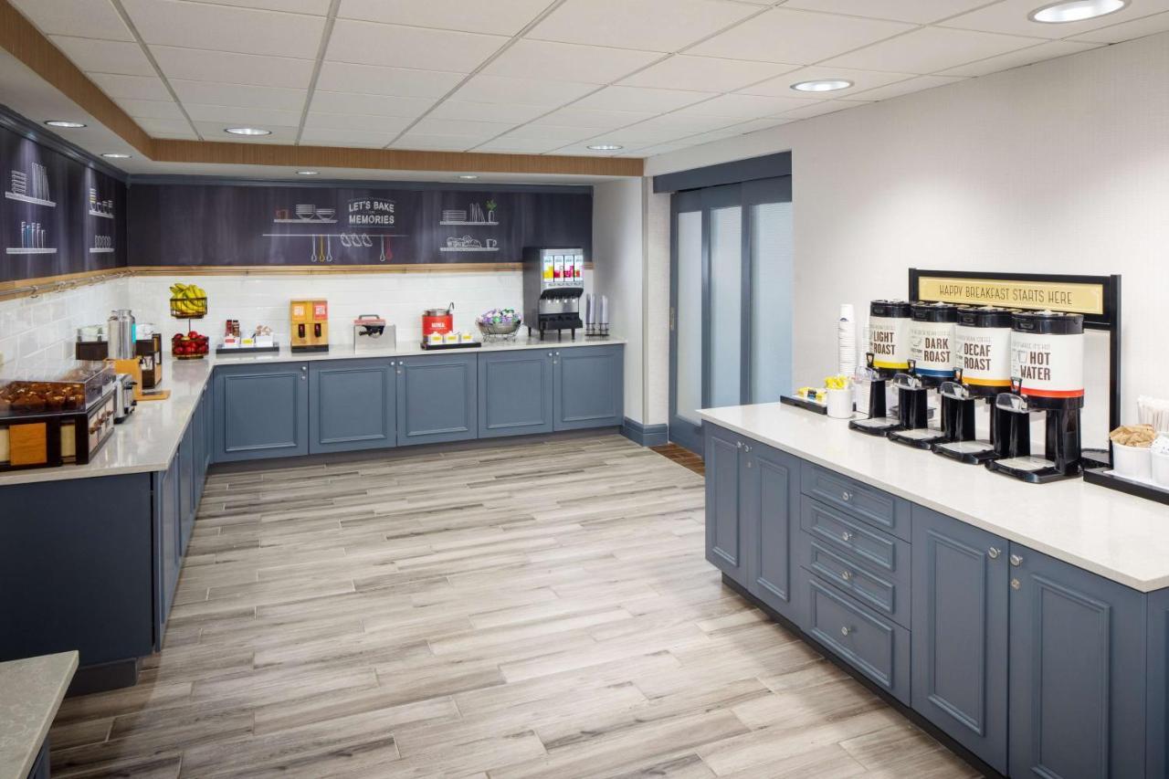 Hampton Inn By Hilton Garden City Long Island Luaran gambar
