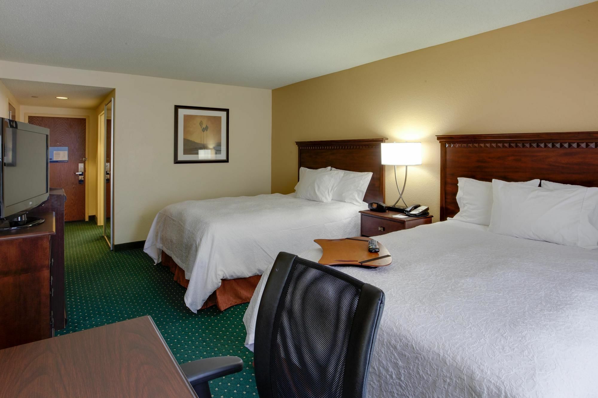 Hampton Inn By Hilton Garden City Long Island Luaran gambar